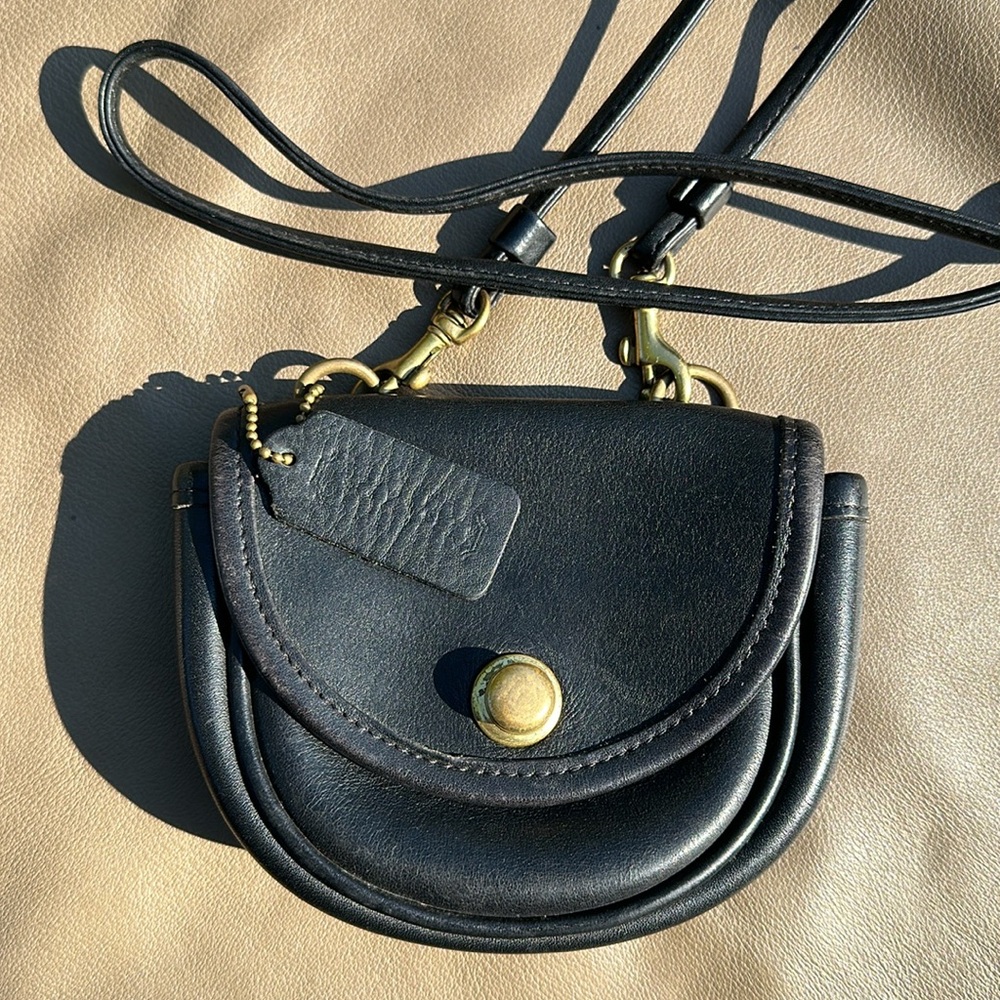 Coach Vintage Crossbody / Shoulder Bag or can be worn on belt - Picture 5 of 16